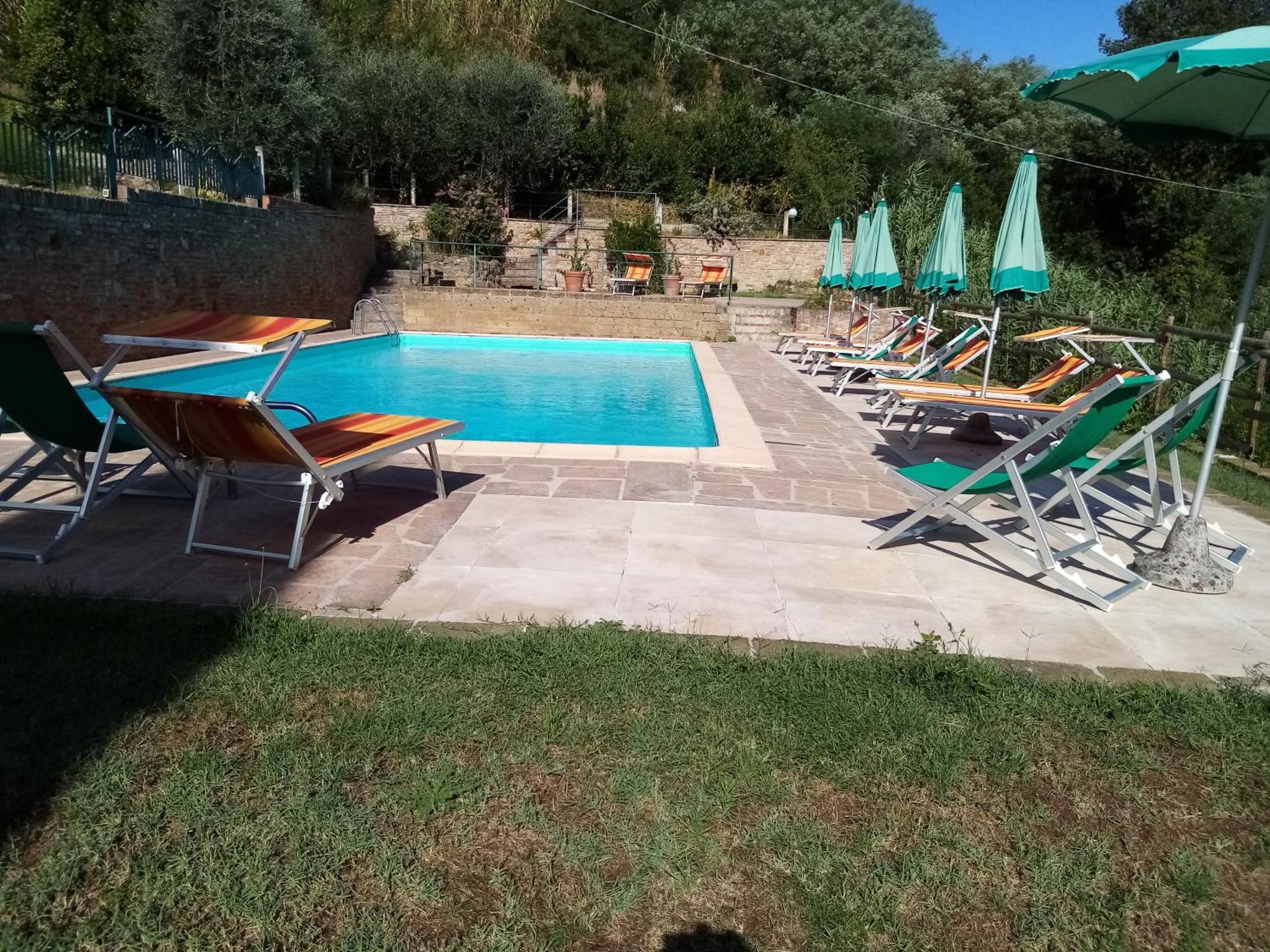 Borgo Di Alica Villa Palaia Eksteriør billede