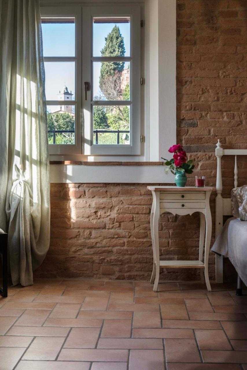 Borgo Di Alica Villa Palaia Eksteriør billede