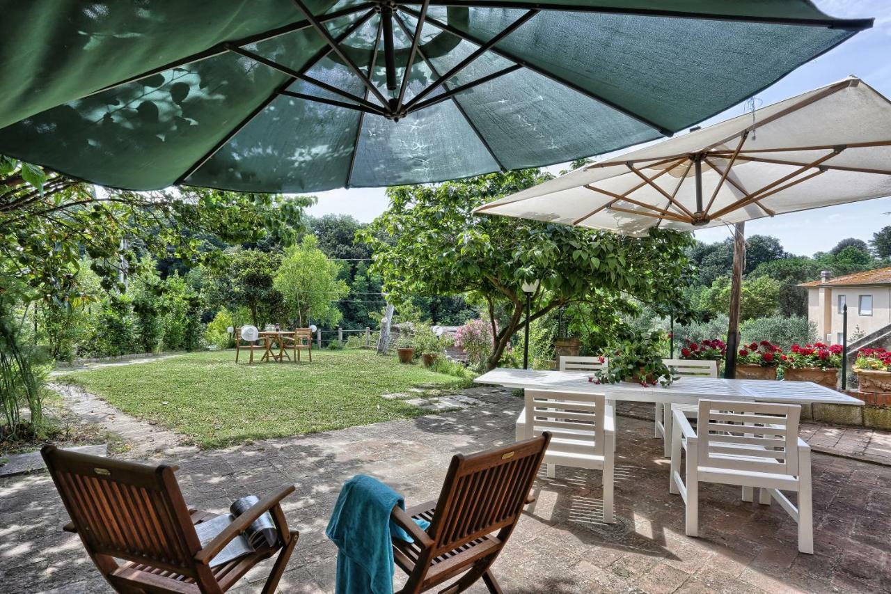 Borgo Di Alica Villa Palaia Eksteriør billede